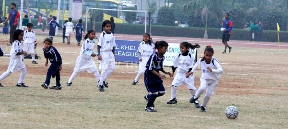 AIFF helps underprivileged kids with 80 footballs