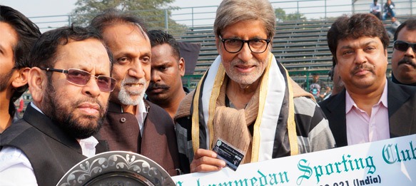 Mohammedan Sporting bestow Amitabh Bachchan with Life-Time Membership