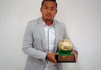 Jeje Lalpekhlua wins 2016 FPAI Indian Player of the Year Award