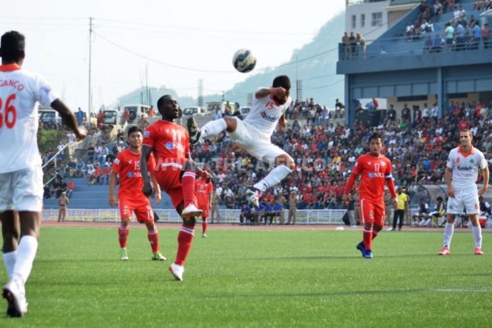 Match action from the Hero Federation Cup 2016 encounter Aizawl FC v Sporting Clube de Goa.