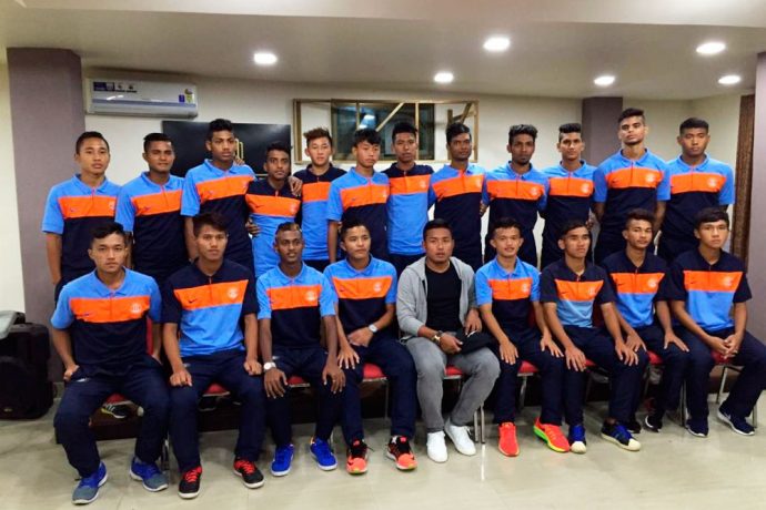 The AIFF U-19 Academy Boys with Indian national team striker Jeje Lalpekhlua.