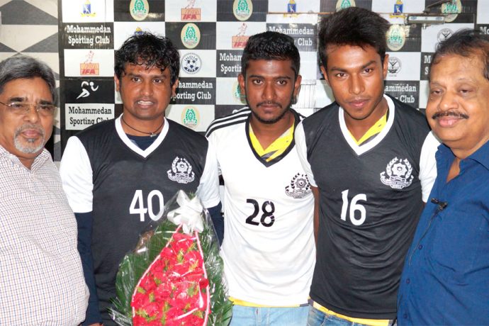 Mohammedan Sporting Club players and officials