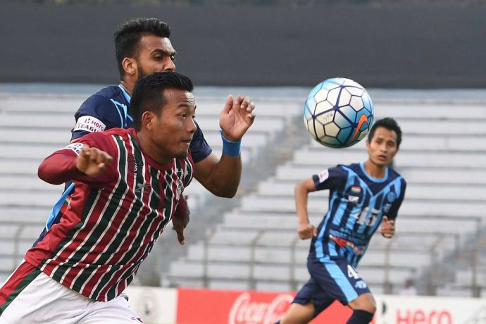 Mohun Bagan AC striker Jeje Lalpekhlua in action against Minerva Punjab FC. (Photo courtesy: I-League Media)