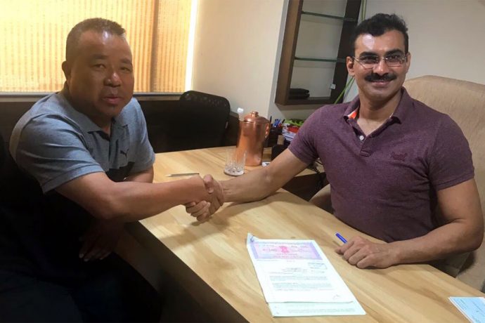 Robert Royte, Owner & President, Aizawl FC and Bollywood film producer Tarun Rathi, Owner & Director of Rajnandini Entertainment Limited (Photo courtesy: Aizawl FC)