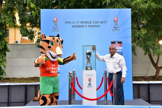 Sports Minister of Goa Manohar Azgaonkar with Kheleo, the official mascot for the FIFA U-17 World Cup India 2017 (Photo courtesy: FIFA U-17 World Cup India 2017 LOC)