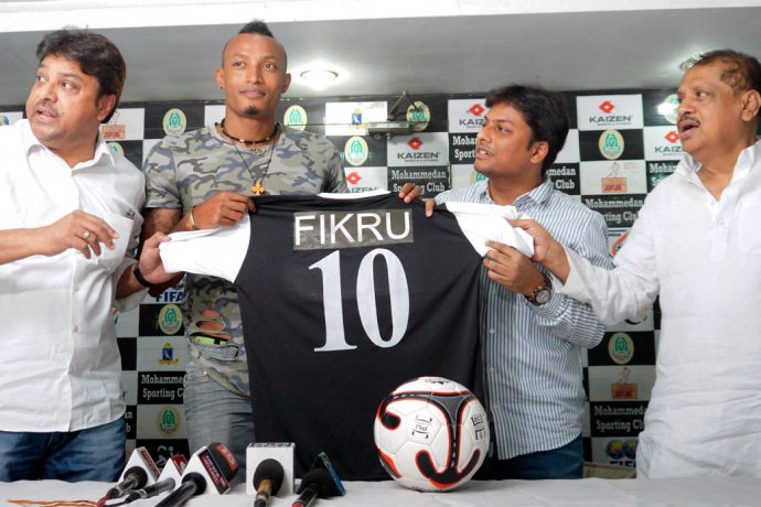 Mohammedan Sporting unveil Ethiopian star Fikru Teferra Lemessa (Photo courtesy: Mohammedan Sporting Club)
