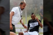 Mohammedan Sporting coach Biswajit Bhattacharya and star striker Fikru Teferra Lemessa (Photo courtesy: Mohammedan Sporting Club)