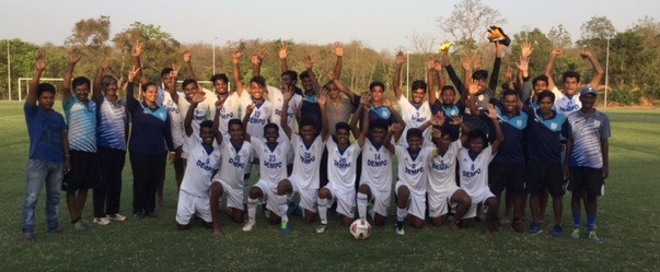 Dempo SC U-18 team celebrating their 2017-18 GFA U-18 League title. (Photo courtesy: Dempo SC)