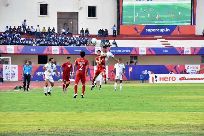 Match action during the Hero Super Cup 2018 quarter-final Mohun Bagan AC vs Shillong Lajong FC in Bhubaneswar. (Photo courtesy: Shillong Lajong FC)