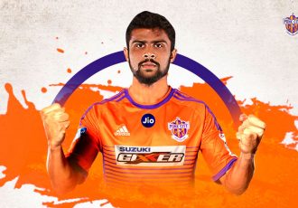 Right-back Keenan Almeida signs with FC Pune City. (Image courtesy: FC Pune City)