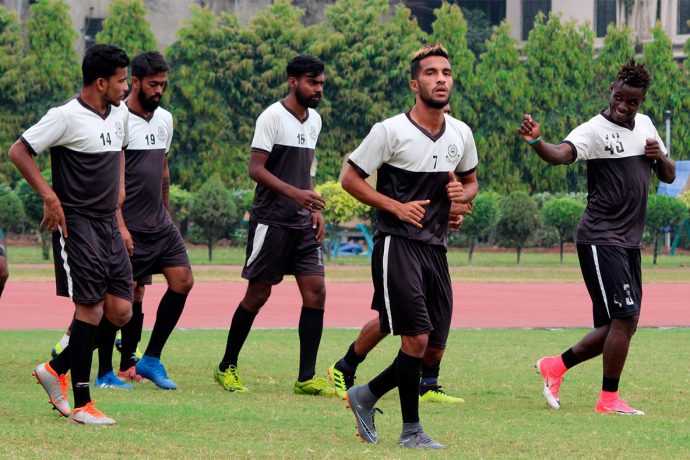 Mohammedan Sporting Club players during a training session. (Photo courtesy: Mohammedan Sporting Club)