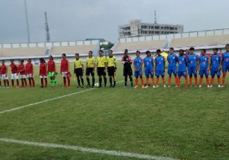 The women's national teams of Indonesia (red) and India (blue) ahead of their international friendly match. (Photo courtesy: AIFF Media)