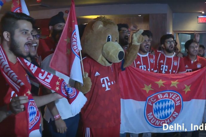 FC Bayern Munich fans cheering for their stars at a fan event in Delhi. (Photo courtesy: Screenshot - DW Kick off!)