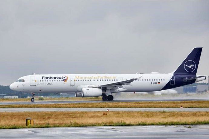 The Fanhansa Mannschaftsflieger by Lufthansa. (Photo courtesy: Lufthansa)