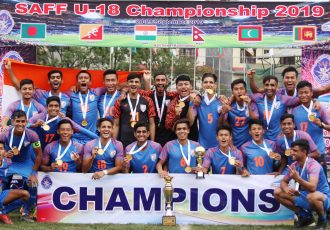 India U-18 MNT players and officials celebrating their maiden SAFF U-18 Championship title. (Photo courtesy: AIFF Media)