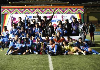 The India U-15 Women's national team players and officials celebrating the SAFF U-15 Women's Championship 2019 title. (Photo courtesy: AIFF Media)