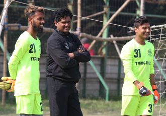 Mohammedan Sporting Club Technical Director Dipendu Biswas interacting with the goalkeepers during a training session. (Photo courtesy: Mohammedan Sporting Club)