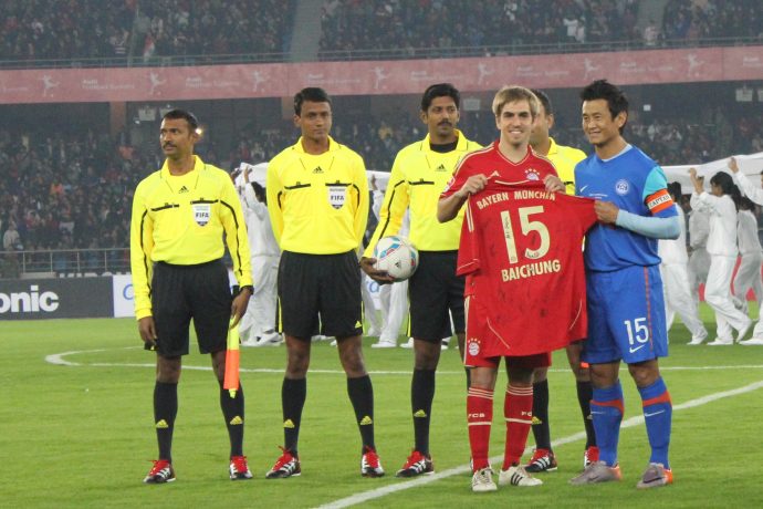 Bhaichung Bhutia and Philipp Lahm moments before Bhaichung's farwell match between the Indian national team and FC Bayern Munich at the Jawaharlal Nehru Stadium, Delhi on January 10, 2012. (Photo courtesy: AIFF Media)