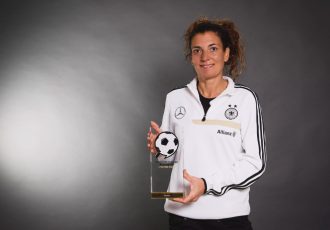German Football Ambassador 2020 award winner Anja Zivkovic. (© Deutscher Fußball Botschafter e.V.)
