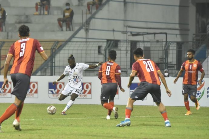Hero I-League match action between RoundGlass Punjab FC and Mohammedan Sporting Club. (Photo courtesy: AIFF Media)