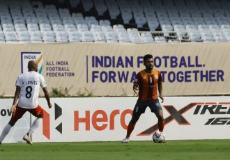 Souvik Das (right) looks for a pass while Kean Lewis tries to close him down in the Hero I-League match between RoundGlass Punjab FC and Sudeva Delhi FC. (Photo courtesy: AIFF Media)