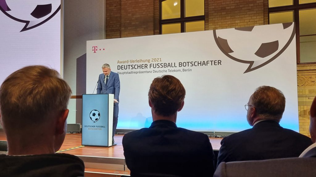 Dietmar Hamann - Deutscher Fussball Botschafter 2021 - Award-Verleihung in der Hauptstadtrepräsentanz der Deutschen Telekom am 6. Oktober 2021 (© CPD Football)