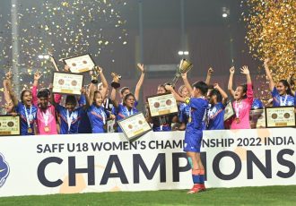 The India U-18 women's national team celebrate their SAFF U-18 Women's Championship 2022 title. (Photo courtesy: AIFF Media)